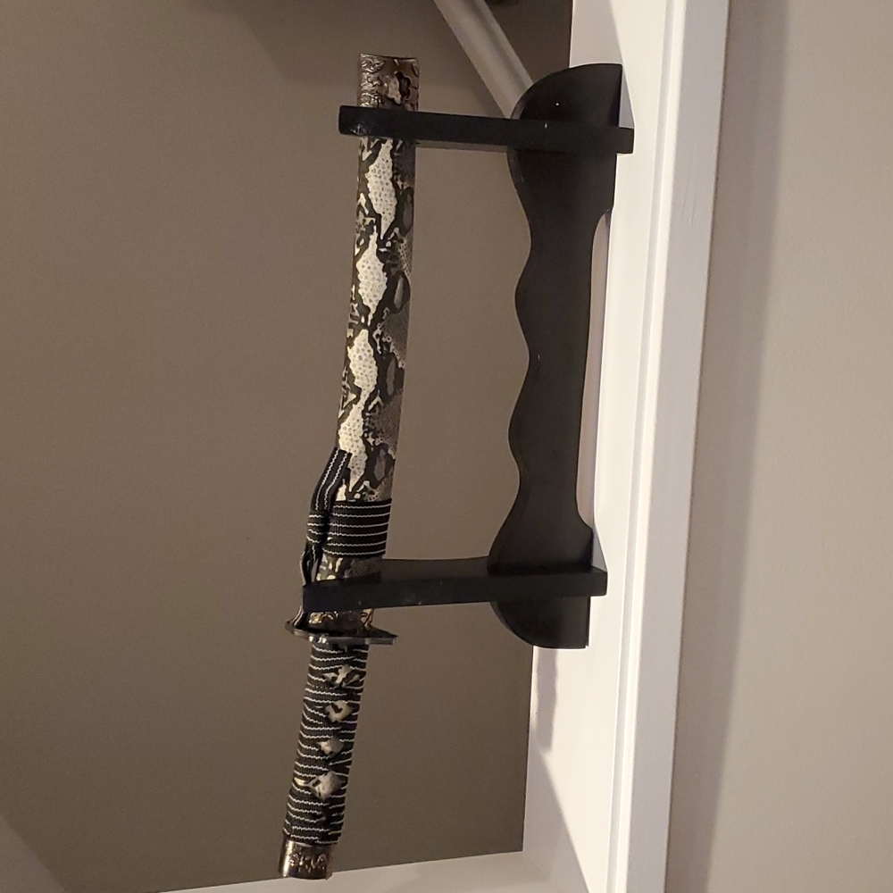 🗡 Decorative SWORD - Picture 2 of 14